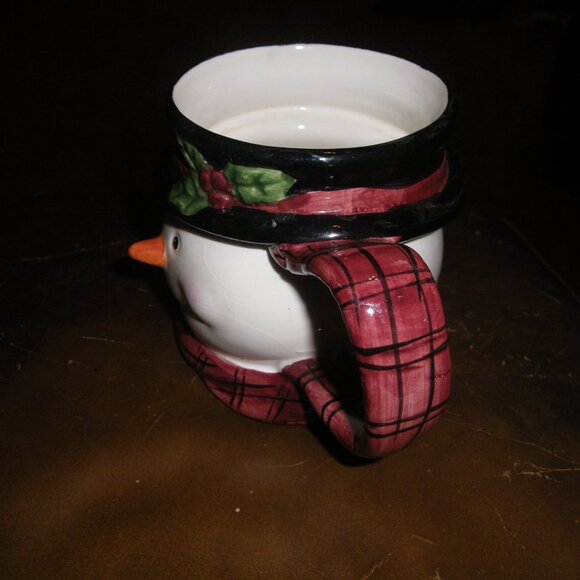 Frosty The Snowman 3D Super Cute Ceramic Coffee - Tea Mug - Picture 2 of 3